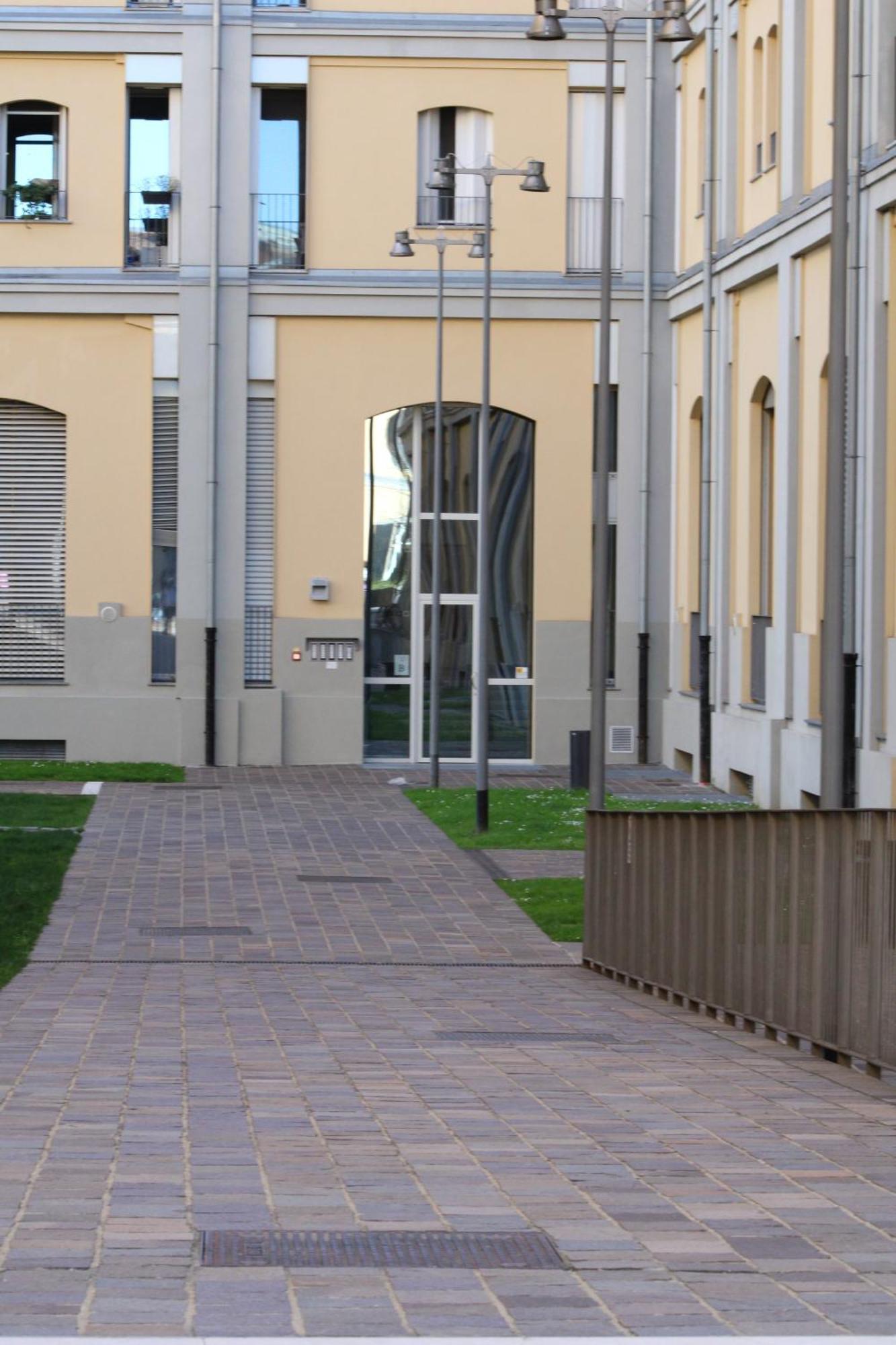 Milan Space Loft - Apartment Close To M5 Subway - Free Parking - Sky & Netflix Tv Exteriér fotografie